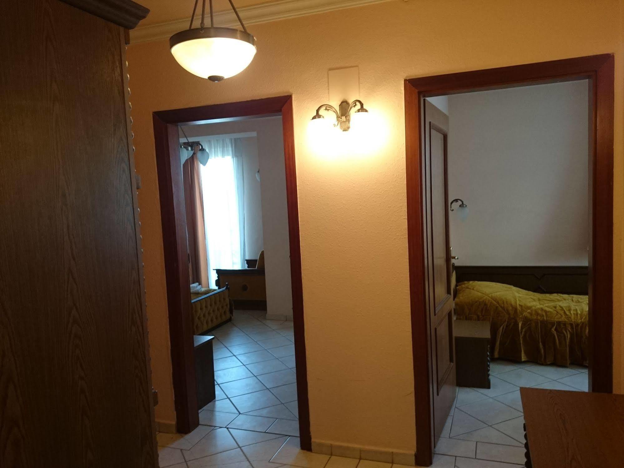 Hotel Happy Apartments Budapest Bagian luar foto