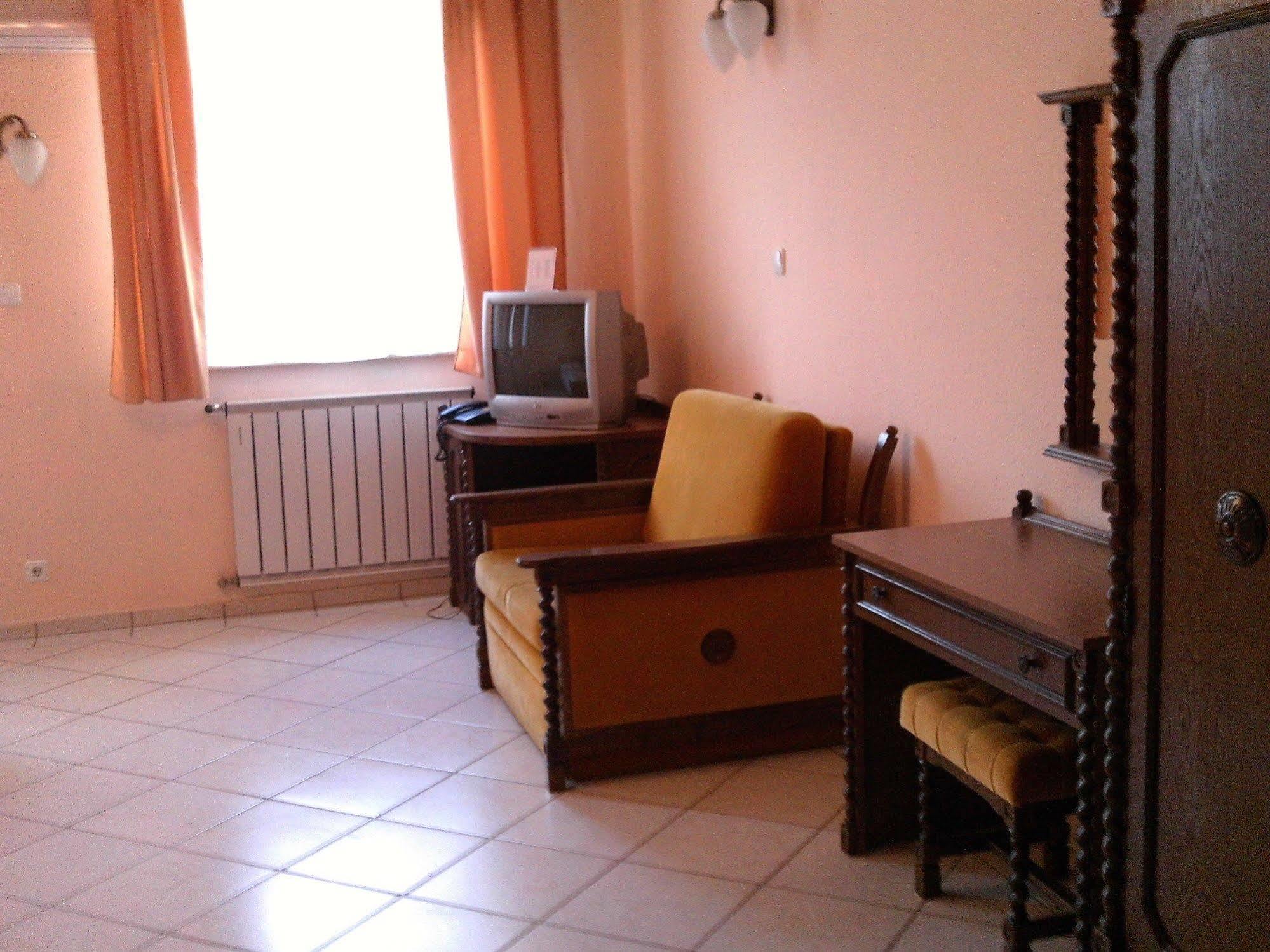 Hotel Happy Apartments Budapest Bagian luar foto
