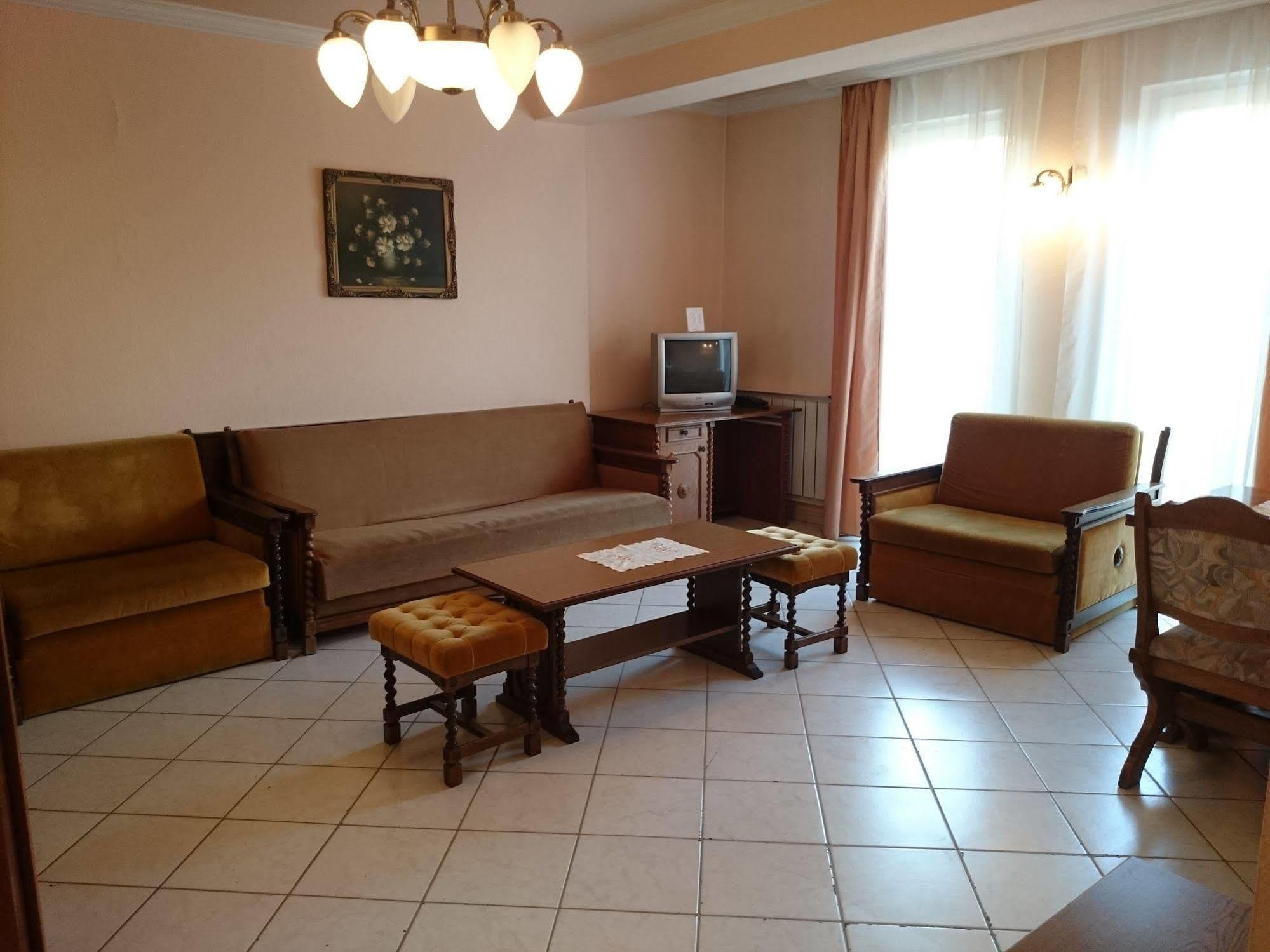 Hotel Happy Apartments Budapest Bagian luar foto