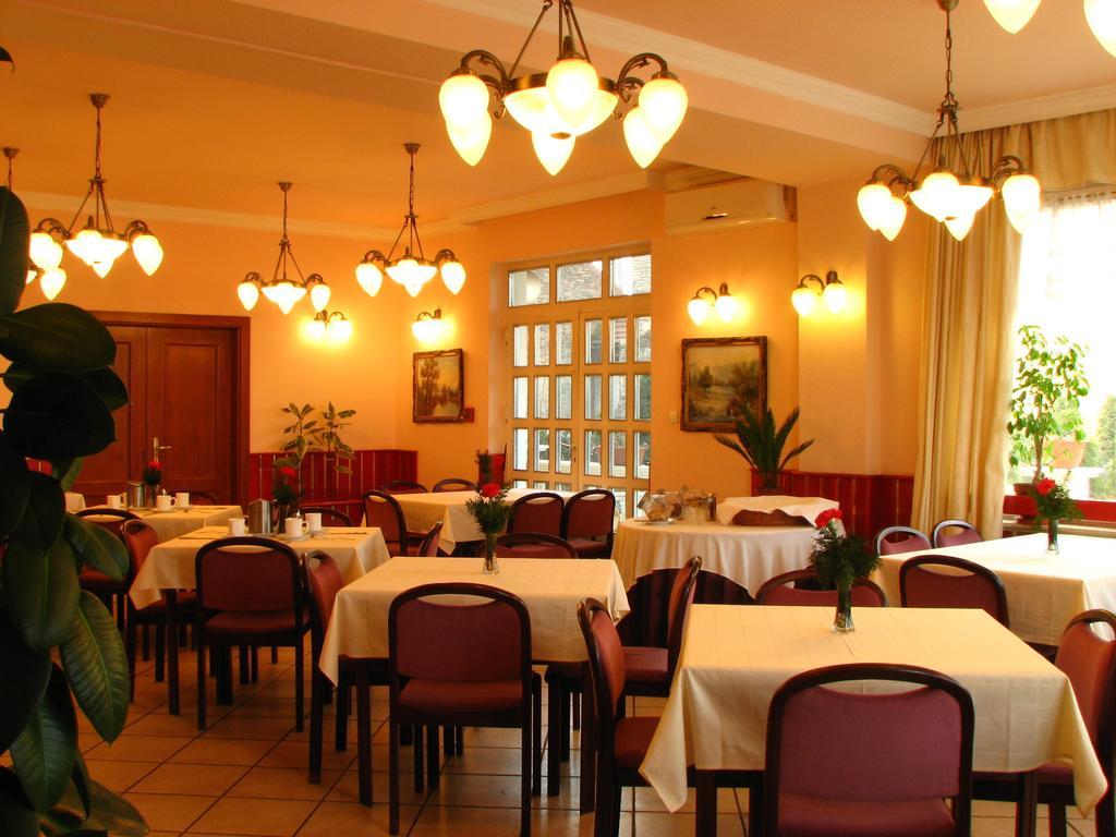 Hotel Happy Apartments Budapest Bagian luar foto